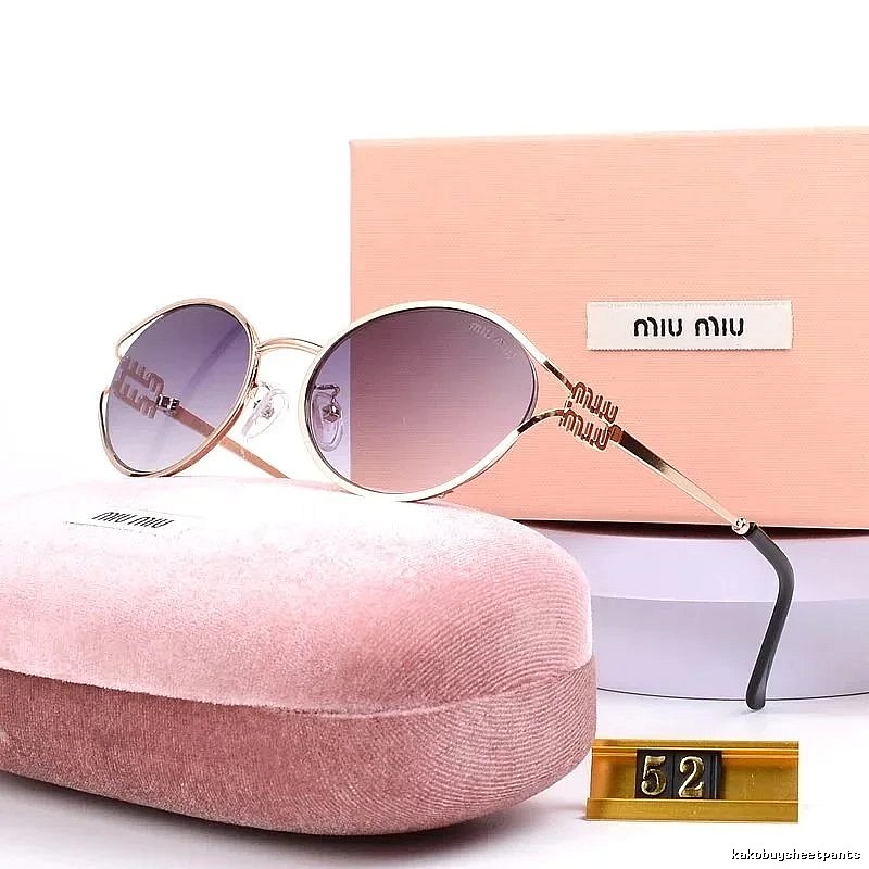 Miu Miu Lightweight Oversized sunglasses Black Oval Sunglasses for Trend Styling