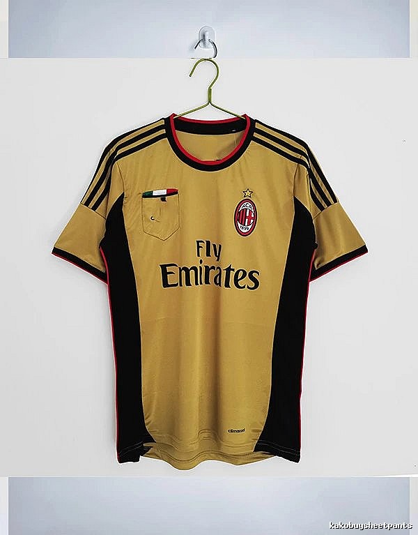 AC Milan Travel Retro soccer jersey Red Black Striped with Soft Visual Tone
