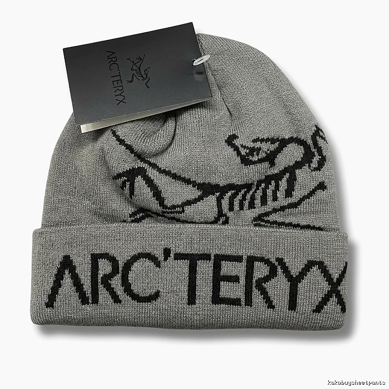Arc'teryx minimalist style grey knitted hat
