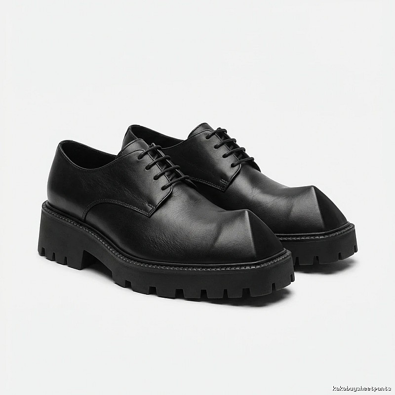 Balenciaga pointed-toe dark leather shoes