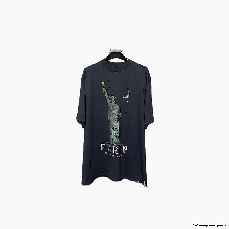 Balenciaga Statue of Liberty Style T-shirt