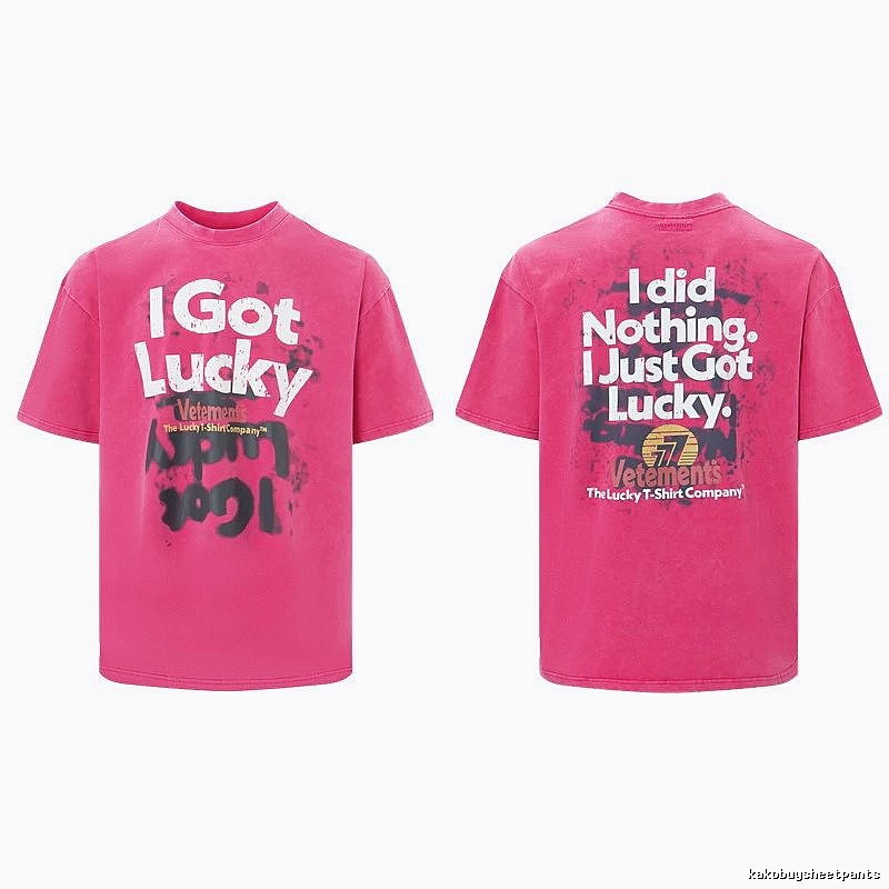 Casual Statement graphic T-shirt Black Colorful Lucky for Streetwear Looks