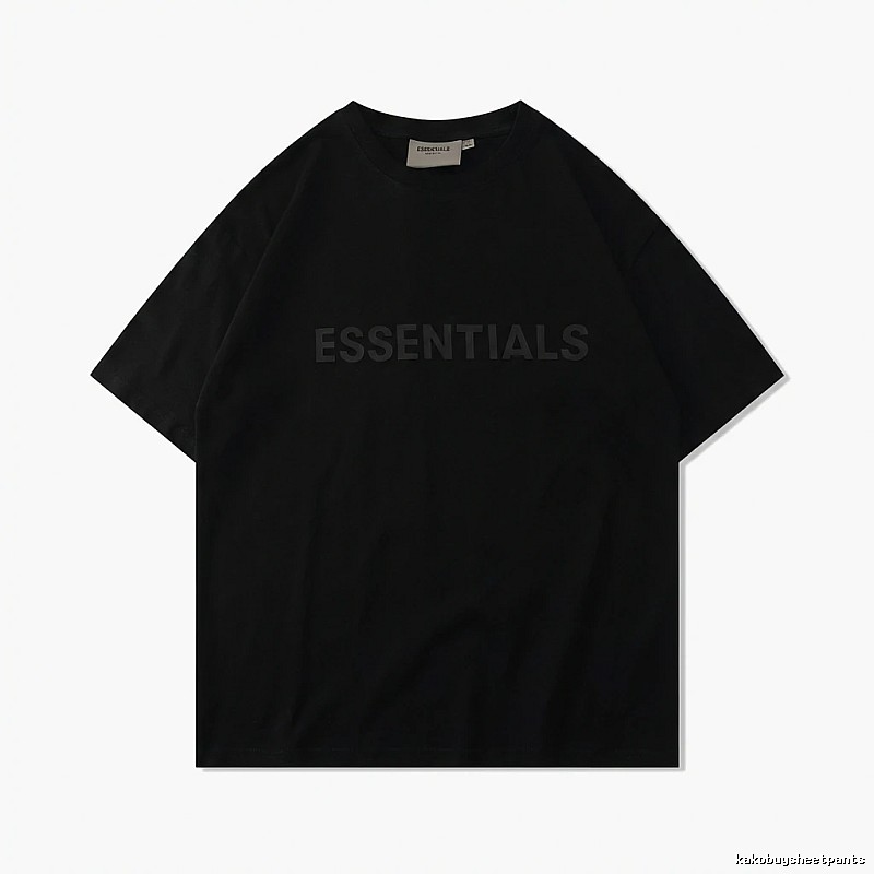 ESSENTIALS minimalist style black short-sleeve