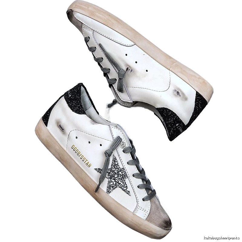 Golden Goose Dirty Star Black and White Style