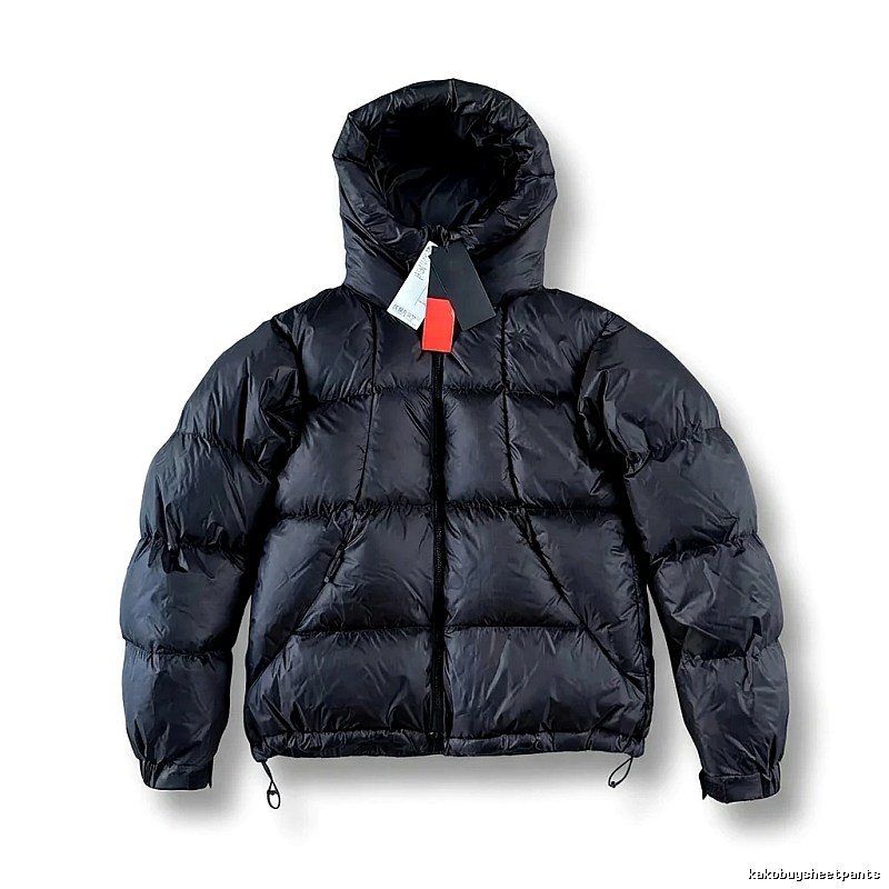 GWD black hooded down jacket