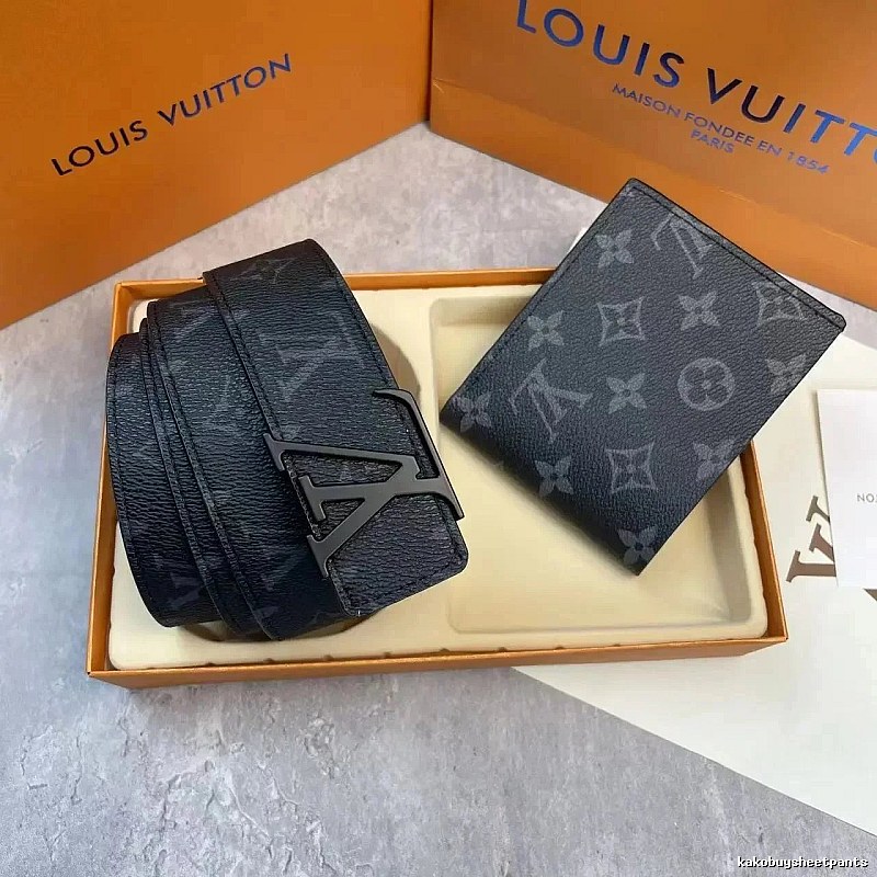 Hermes Travel-Friendly Accent Reversible Leather Belt Layered Outfit