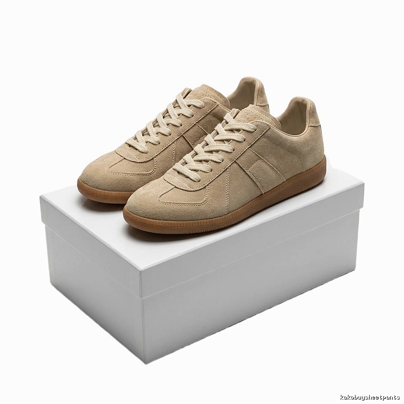 Maison Margiela retro - style beige shoes