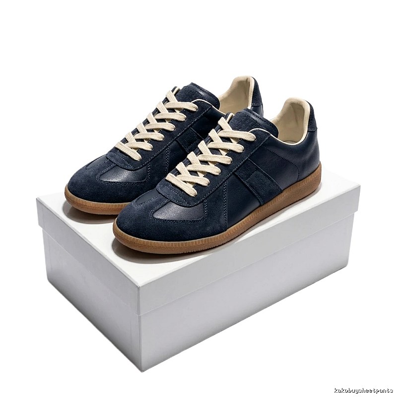Maison Margiela retro-style dark blue sports shoes