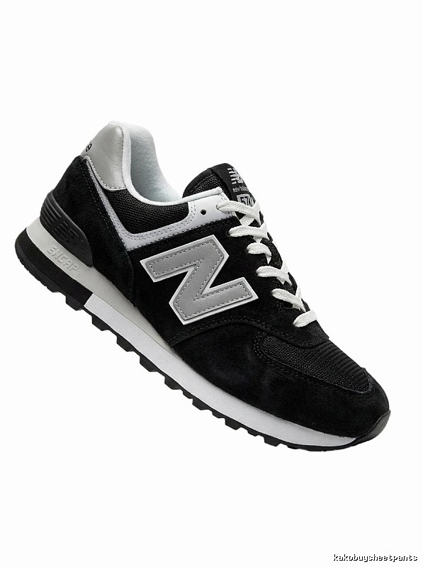 New Balance retro-style black and gray sports shoes