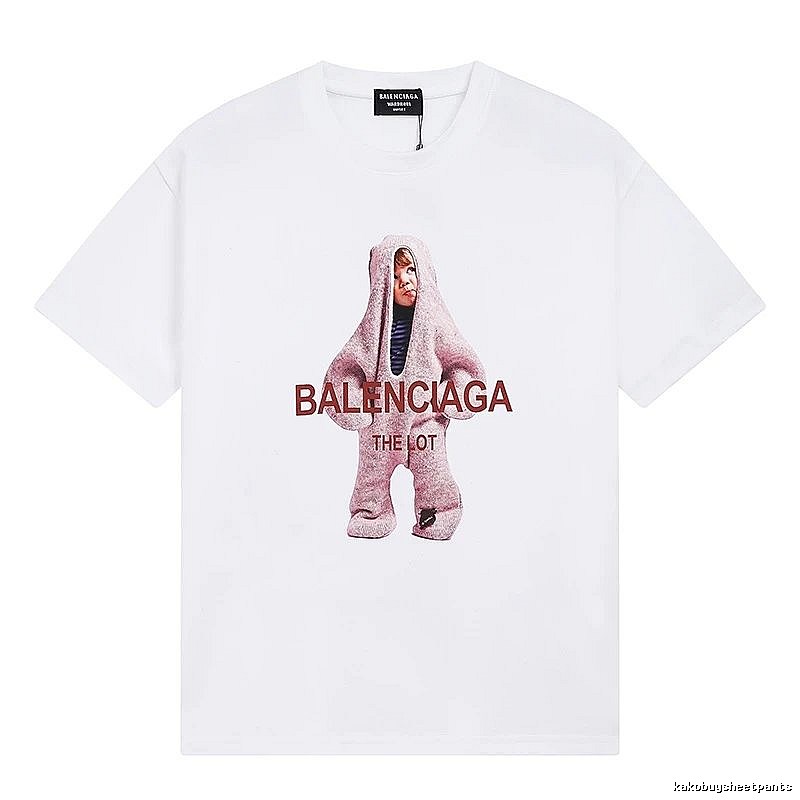 Parisian-style printed white T-shirt