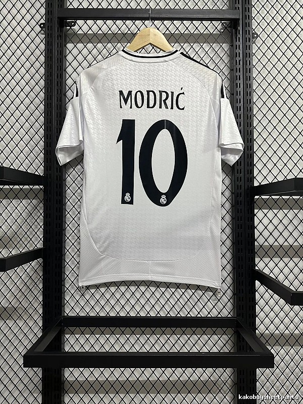 Real Madrid Resort Home soccer jersey White Real Madrid for Travel Looks Select Edition