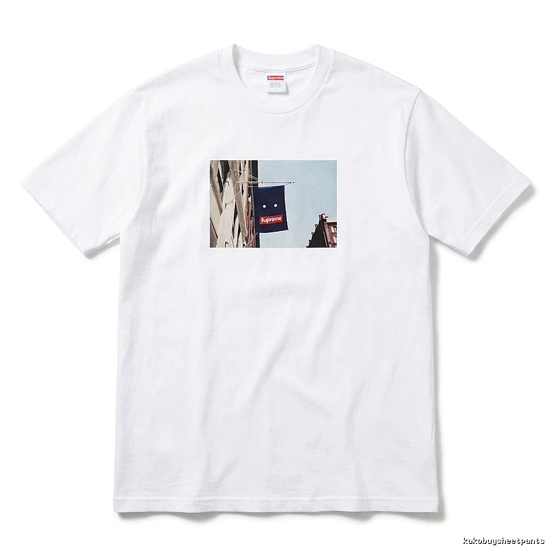 Supreme Urban Style White T-shirt