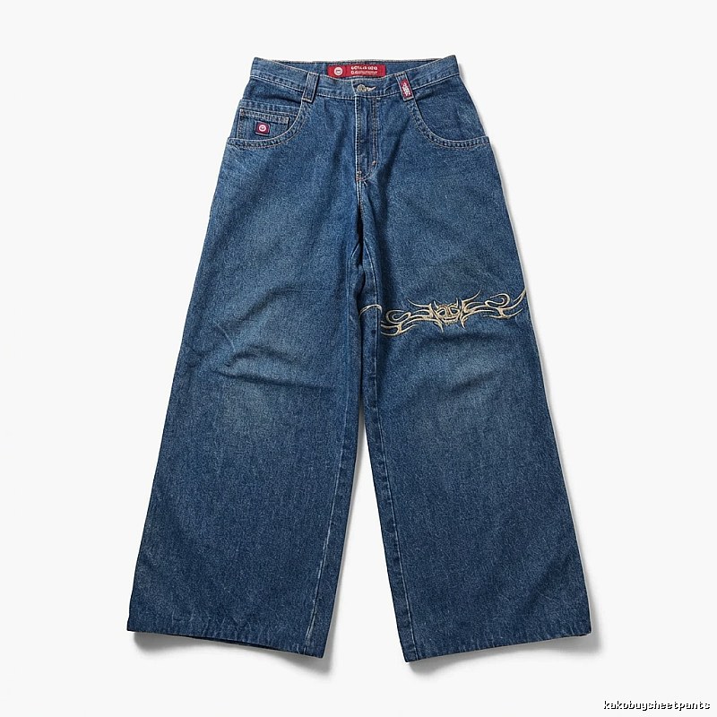 Y2K-style wide-leg jeans